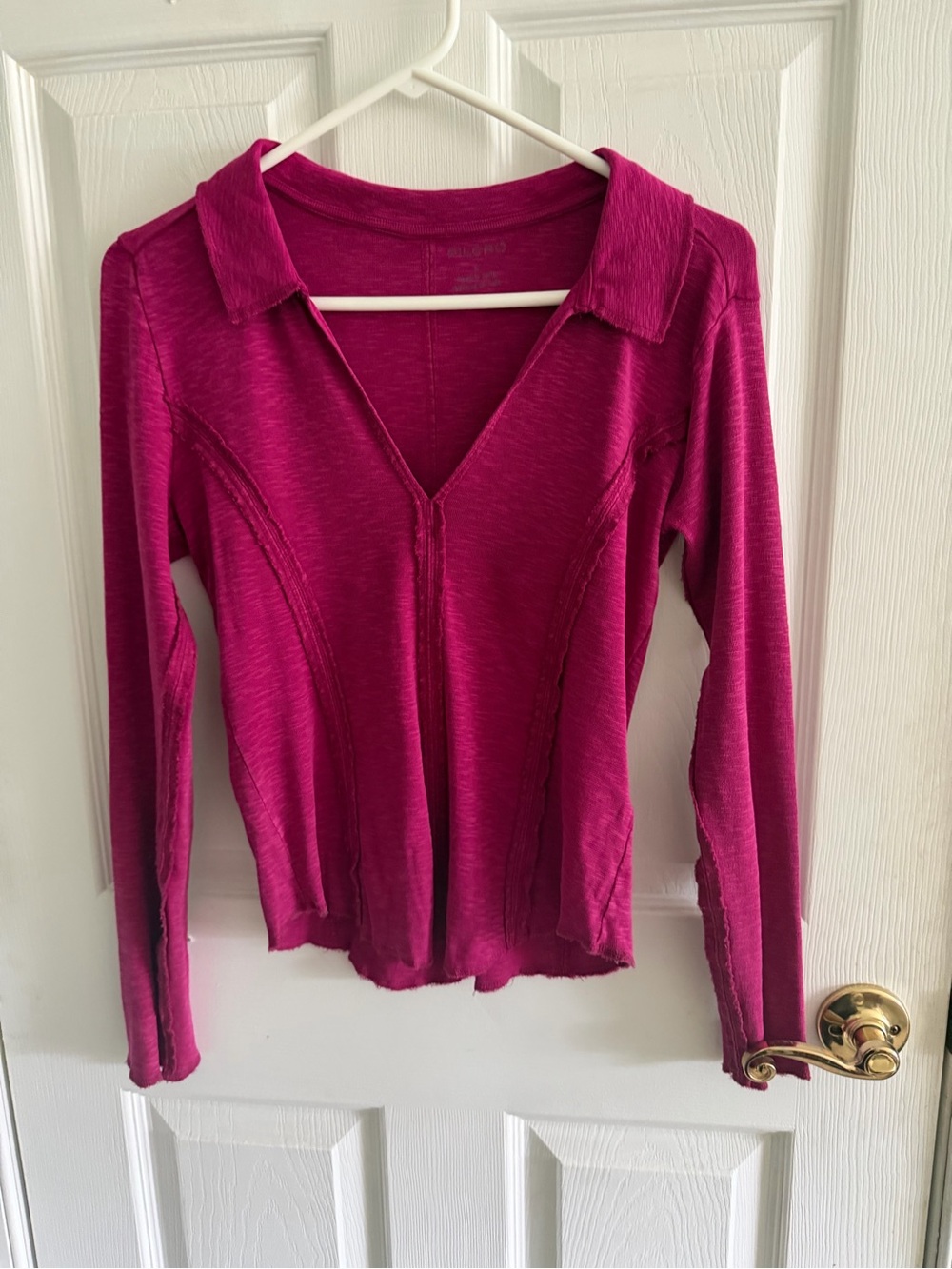 Pilcro Long Sleeve V-Neck Collared Top in Magenta